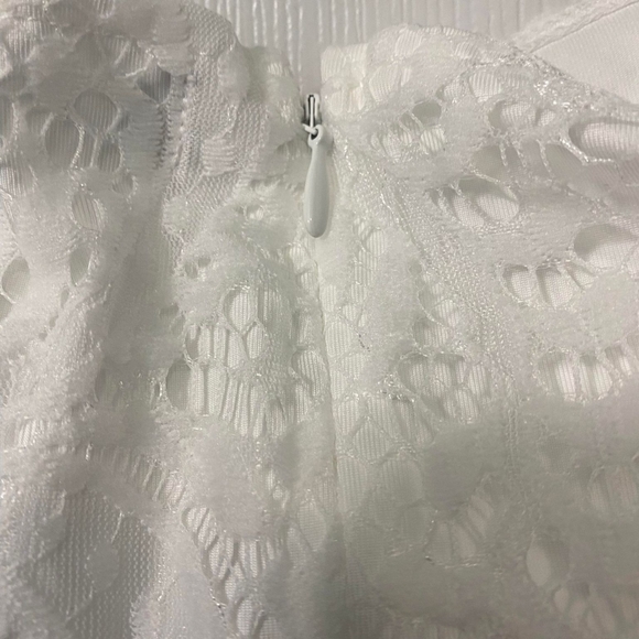 Allandwell white lace dress NWT size large - Picture 8 of 12